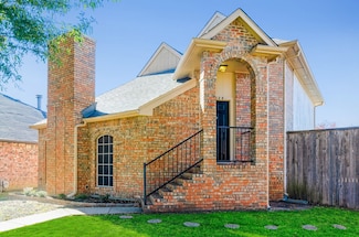 2229 Silverthorn Ln, Flower Mound, TX 75028