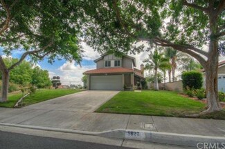 5827 Yarborough Dr, Riverside, CA 92505