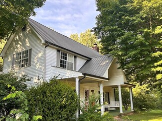 2464 Hilham Hwy, Hilham, TN 38568