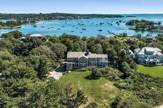 111 Penzance Rd, Woods Hole, MA 02543