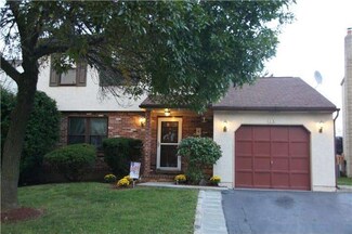 14 Nottingham Ln, Horsham, PA 19044