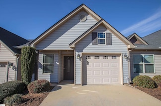 324 Aniken Cir, Boiling Springs, SC 29316