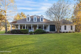 4507 N Estis Rd, New Iberia, LA 70560