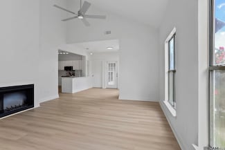 5165 Etta St Unit 8E, Baton Rouge, LA 70820