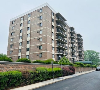 10 Williams St Unit 39, Watertown, MA 02472
