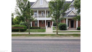3962 Cherry Creek Ln Unit 11, Sterling Heights, MI 48314