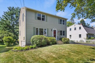 34 Hamblet Ave, Portland, ME 04103
