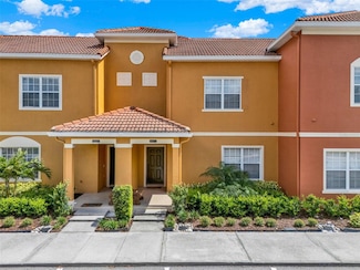 8977 Majesty Palm Rd, Kissimmee, FL 34747