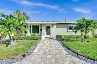 2445 SE 7th St, Pompano Beach, FL 33062