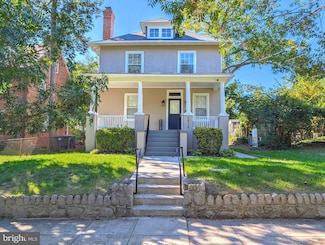 6838 6th St NW, Washington, DC 20012