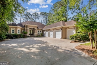 364 Osprey Cir, Saint Marys, GA 31558