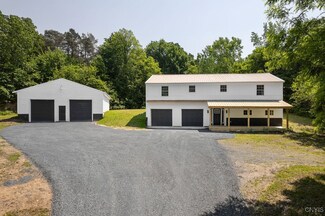 29 Crescent Ln, Fulton, NY 13069