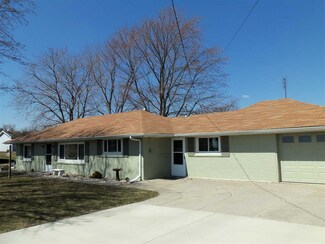 790 E Walnut St, Waterloo, IN 46793