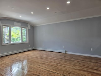 23118 145th Ave Unit 2nd Fl, Springfield Gardens, NY 11413