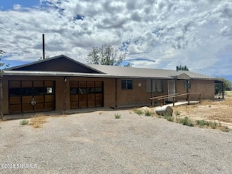 6415 New Mexico 187, Garfield, NM 87936
