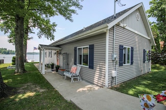 11790 Coon Hollow Rd, Three Rivers, MI 49093