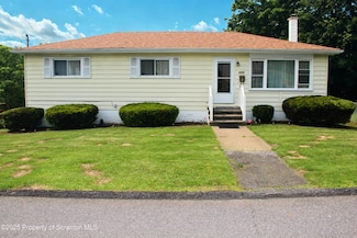 3250 Oak Ave, Scranton, PA 18505