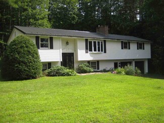 23 Pine St, Charlestown, NH 03603