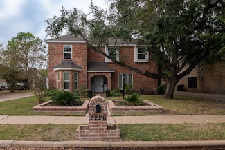 2226 Woodland Springs St, Houston, TX 77077