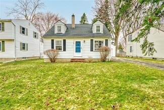 292 Gatewood Ave, Rochester, NY 14624