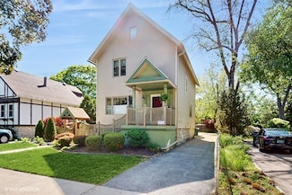 611 Forest Ave Unit B, Oak Park, IL 60302