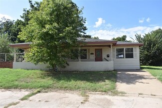610 S Mission St, Anadarko, OK 73005