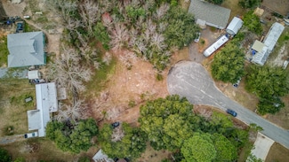 5609 Monument Ct, Gulf Breeze, FL 32563