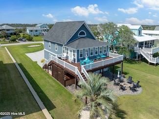 299 Waterway Dr, Sneads Ferry, NC 28460