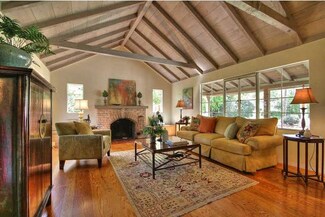 2353 Webster St, Palo Alto, CA 94301