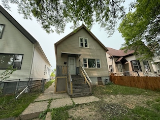1525 S 21st St, Milwaukee, WI 53204