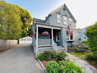 23 Cherry St, Wenham, MA 01984