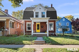 2105 15th St, Moline, IL 61265