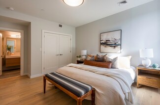 71 Bow St Unit 201, Somerville, MA 02143