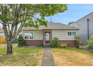 217 N Molalla Ave, Molalla, OR 97038