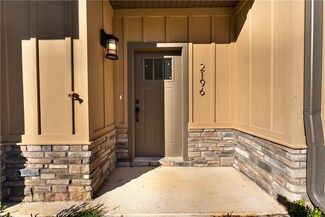 2196 W Million Ln, Fayetteville, AR 72704