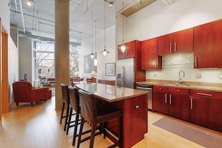 150 2nd St NE Unit B205, Minneapolis, MN 55413