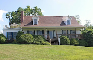 339 Hangar Rd, Hillsville, VA 24343