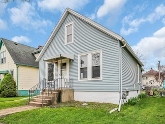 1626 Thurston Ave, Racine, WI 53405
