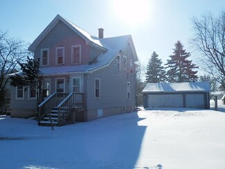 408 W Wood St, Peotone, IL 60468