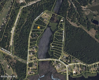 632 Kingfisher Ln, Sunset Beach, NC 28468