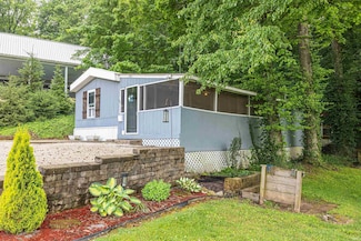 1393 N Idlewild Lake Rd, Jasper, IN 47546