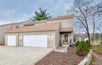 101 Villa Dr, Lake Saint Louis, MO 63367