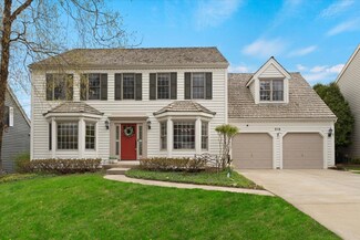 519 Long Hill Rd, Gurnee, IL 60031