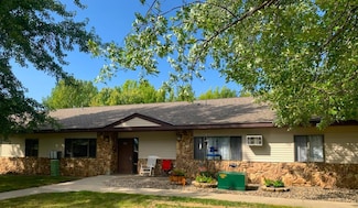 700 Oak St Unit 2, Danube, MN 56230