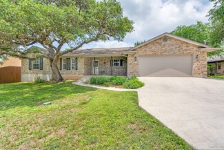 2656 Country Ledge Dr, New Braunfels, TX 78132