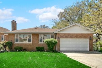 1636 S 14th Ave, Maywood, IL 60153