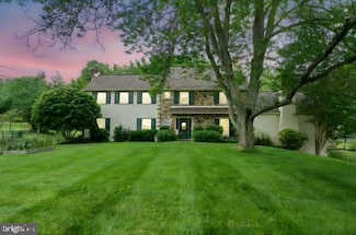 4105 Meadow Ln, Newtown Square, PA 19073