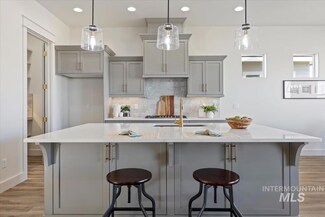8820 E Snow Drop St, Nampa, ID 83687