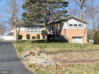 204 S Elmwood Ave, Glenolden, PA 19036