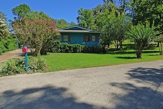 17 Kere Trace, Cherokee Village, AR 72529